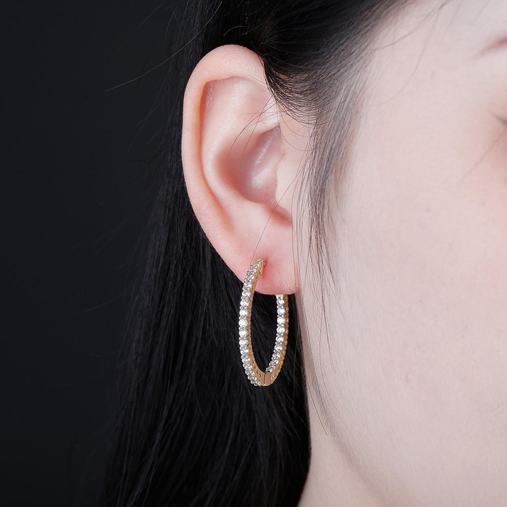 Classic Prong Setting Hoop Earrings