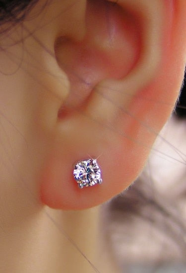 White Gold Classic Stud Earrings